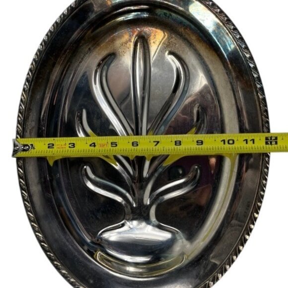 VTG Oneida LTD Silversmiths Silverplated Wm. A. Rogers Tree Footed Oval Platter - Picture 7 of 8